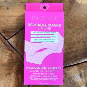 Pacifica Reusable silicone lip mask soft lips lip oil